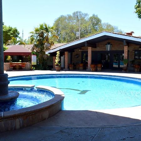 Hotel El Rancho นาโวฮัว ภายนอก รูปภาพ
