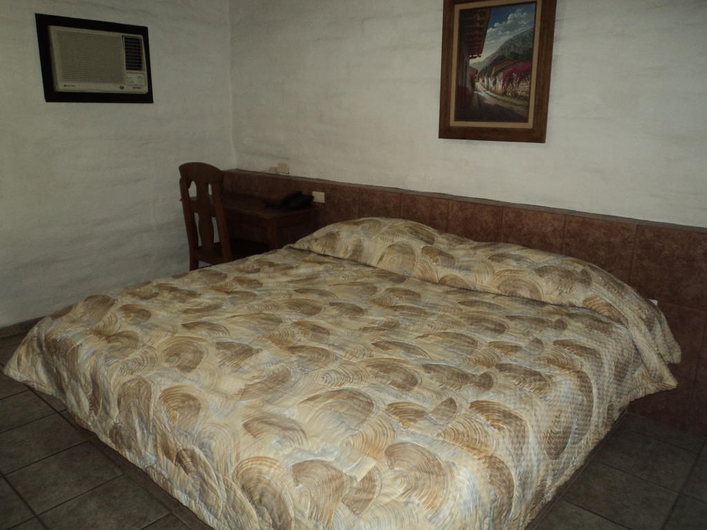 Hotel El Rancho นาโวฮัว ห้อง รูปภาพ