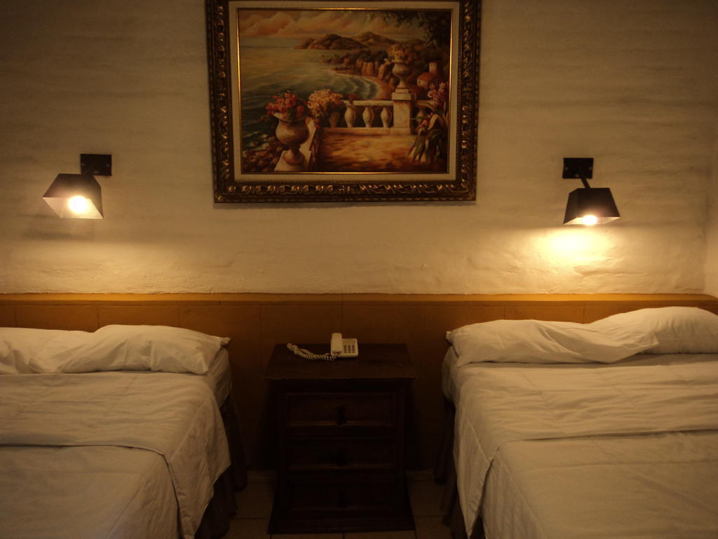 Hotel El Rancho นาโวฮัว ภายนอก รูปภาพ