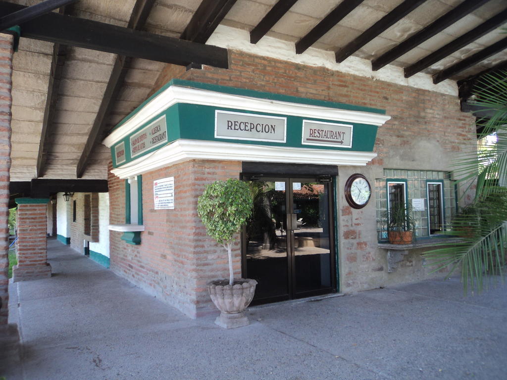 Hotel El Rancho นาโวฮัว ภายนอก รูปภาพ