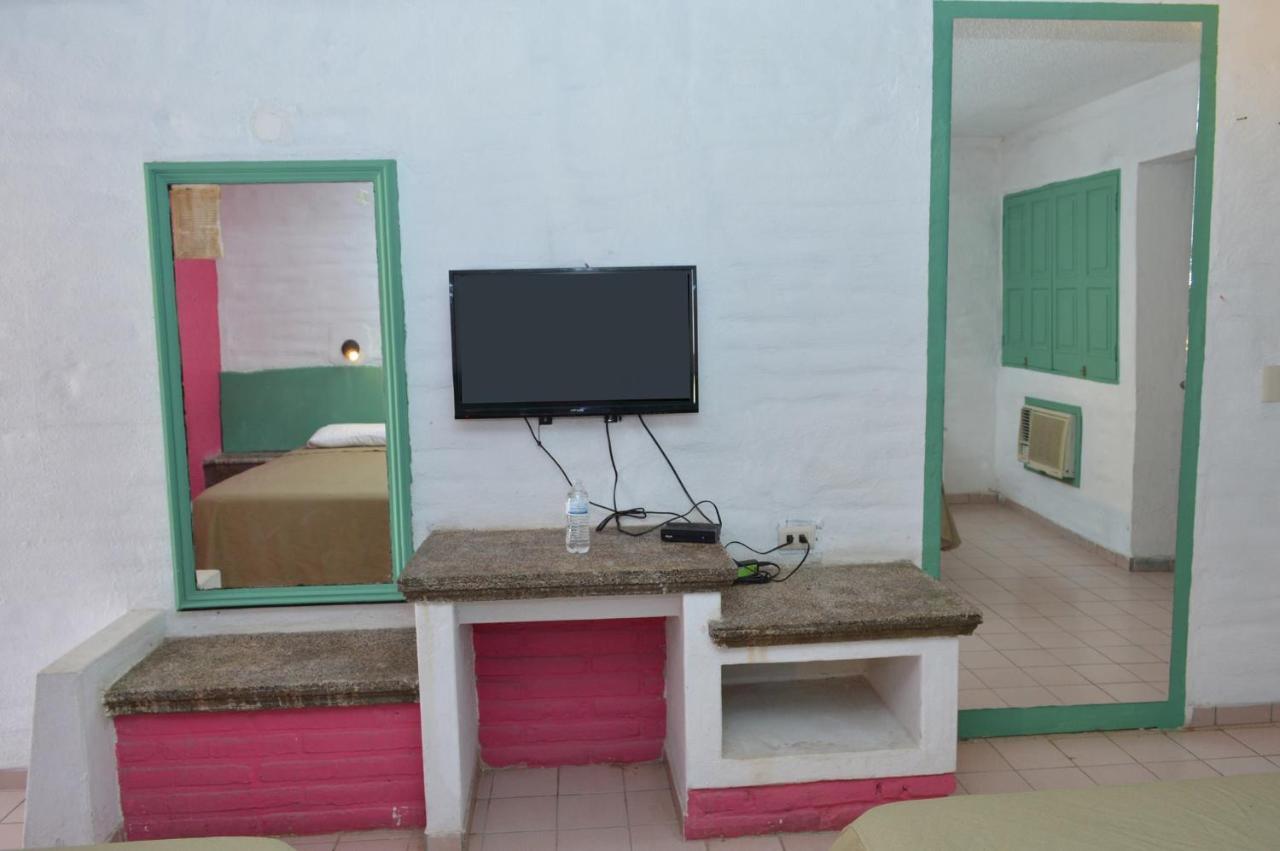 Hotel El Rancho นาโวฮัว ภายนอก รูปภาพ