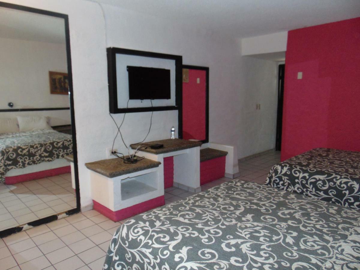Hotel El Rancho นาโวฮัว ภายนอก รูปภาพ