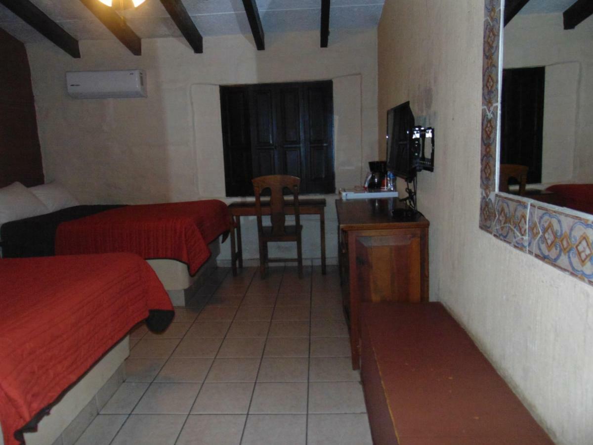Hotel El Rancho นาโวฮัว ภายนอก รูปภาพ