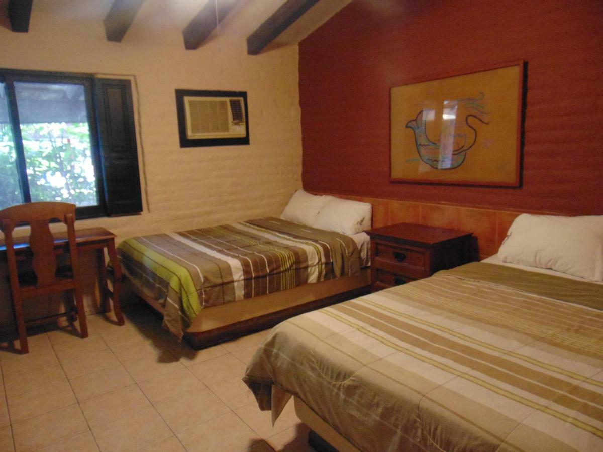 Hotel El Rancho นาโวฮัว ภายนอก รูปภาพ
